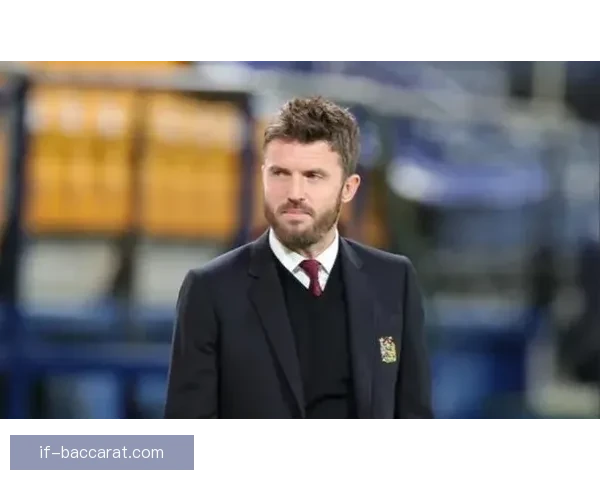 卡里克上任先谈梅努受鼓舞愿留队当核心以邮报称曼联续约规划未来